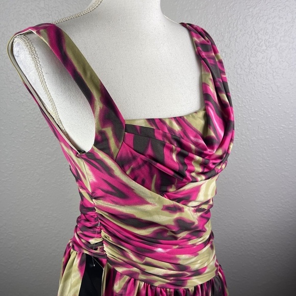 NWT BEBE  IKAT print drape dress Medium - Picture 9 of 10